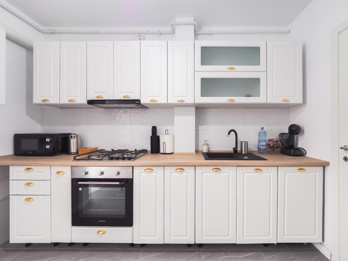Bohemian Bliss Apartment Sibiu Ngoại thất bức ảnh