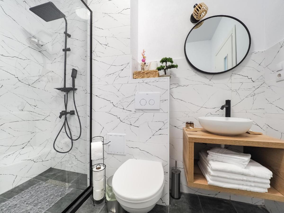 Bohemian Bliss Apartment Sibiu Ngoại thất bức ảnh